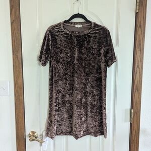 Luxurious Velvet Mini Dress in Rich Brown